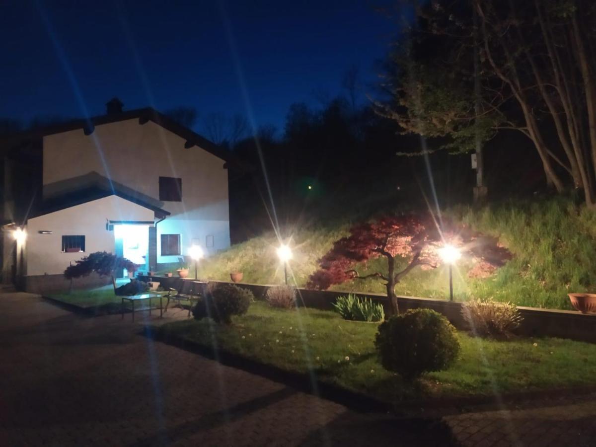 Appartamento La Casa Nel Bosco Rueglio 외부 사진